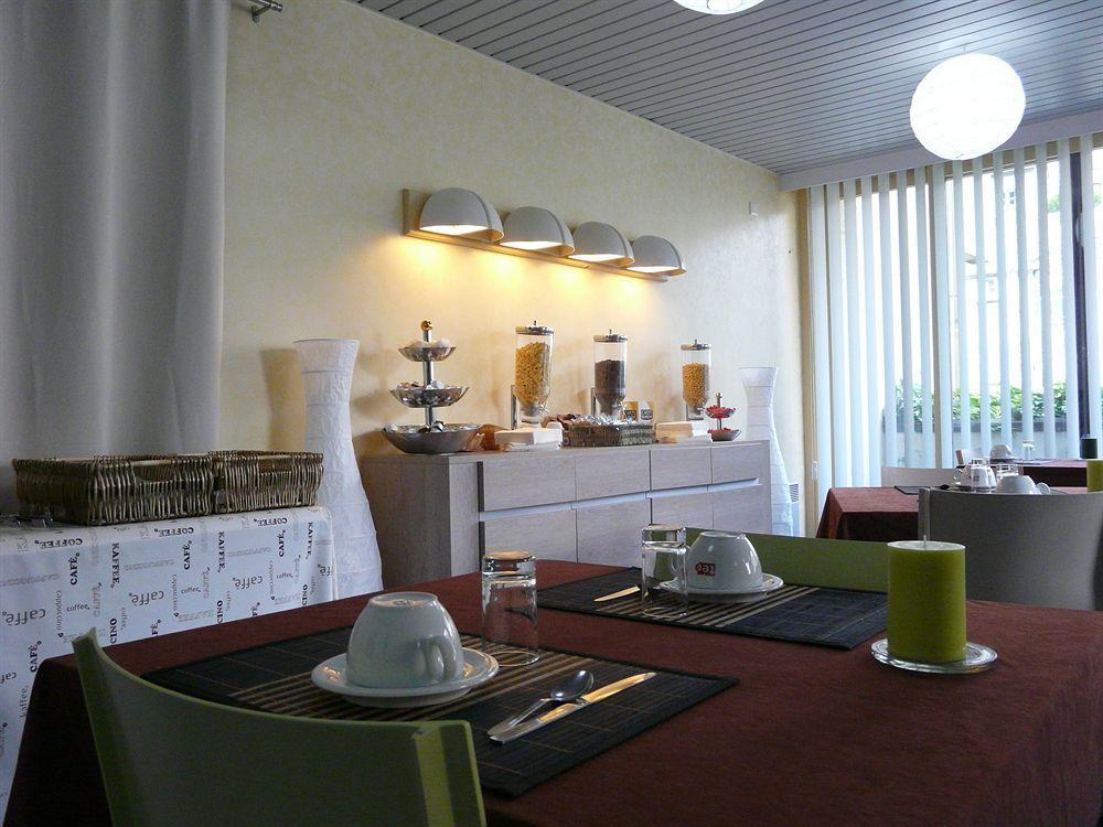 Brit Hotel Du Ban Chaudes-Aigues Exteriör bild