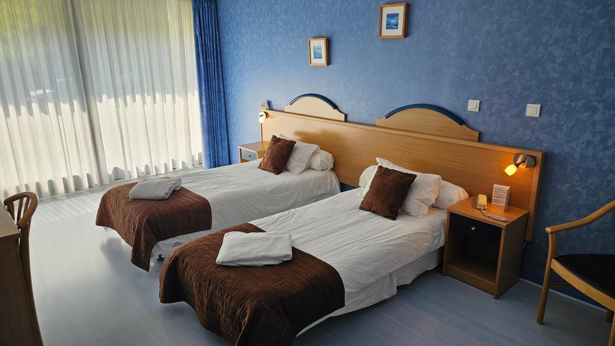 Brit Hotel Du Ban Chaudes-Aigues Exteriör bild